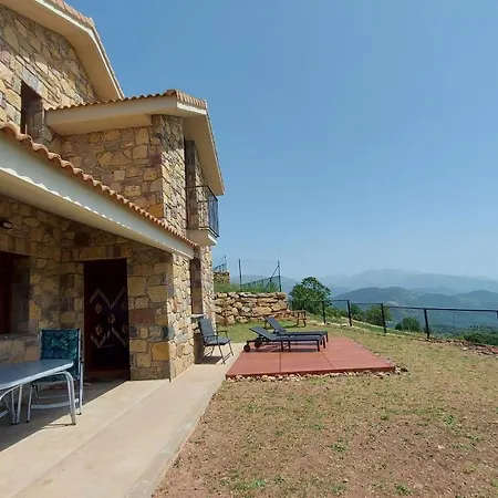 La Cabra Trepadora Neril