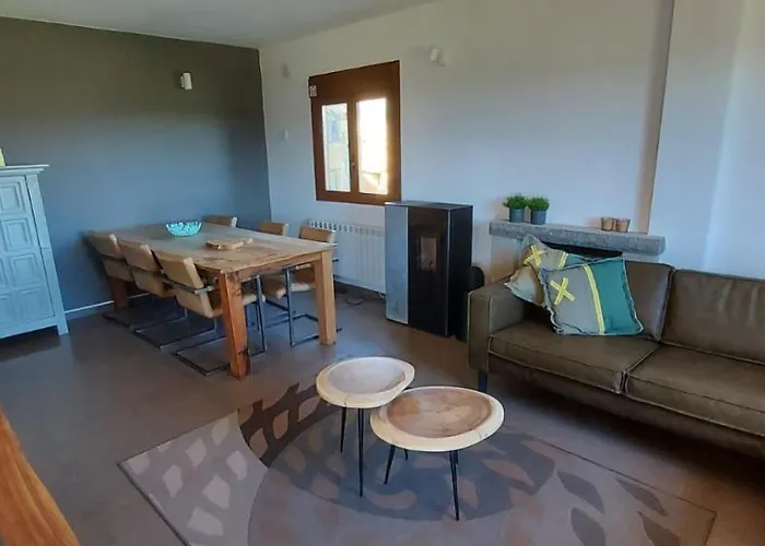 La Cabra Trepadora Neril